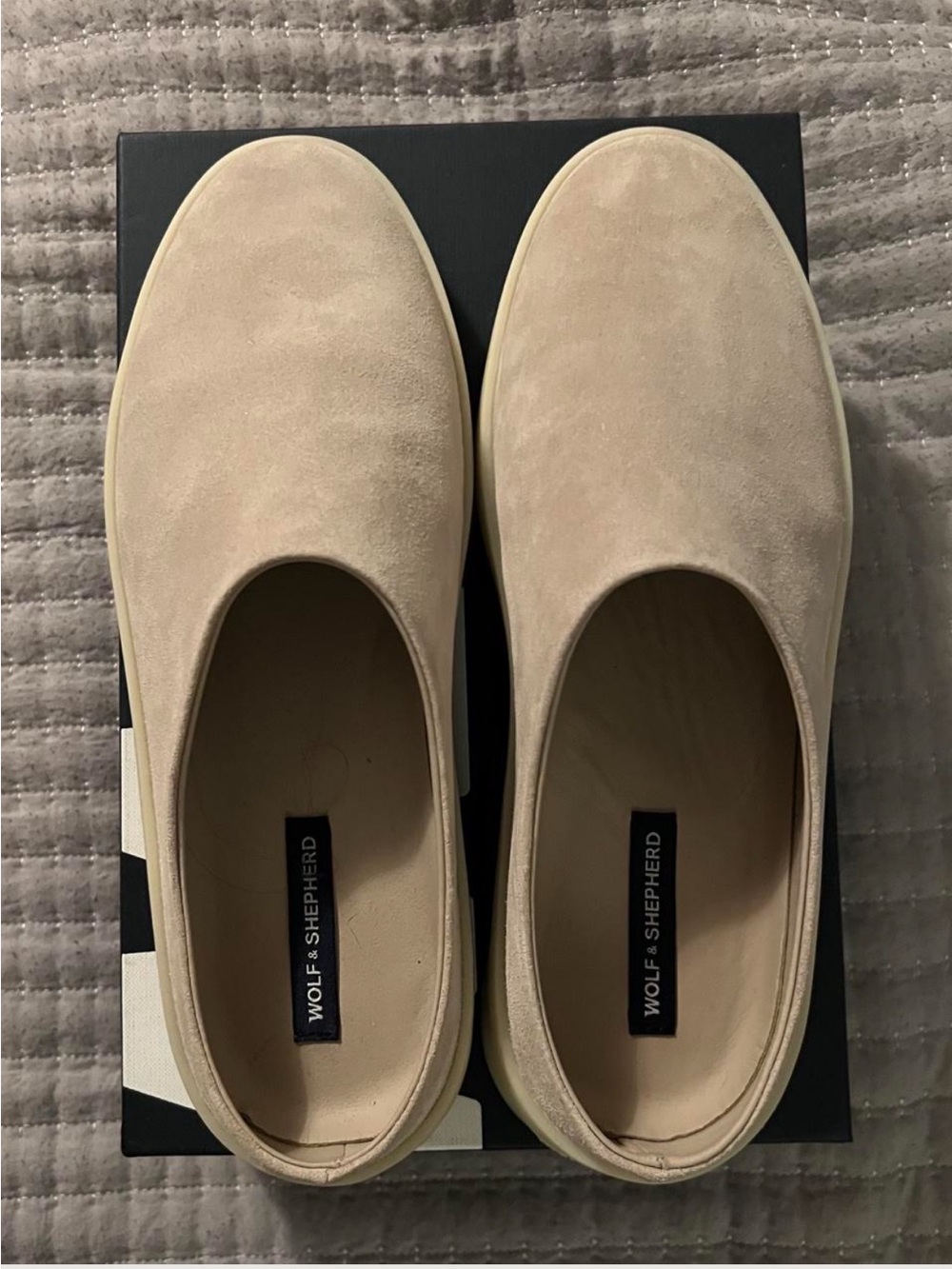 Wolf & Shepard Women's Nude slip ons size 9